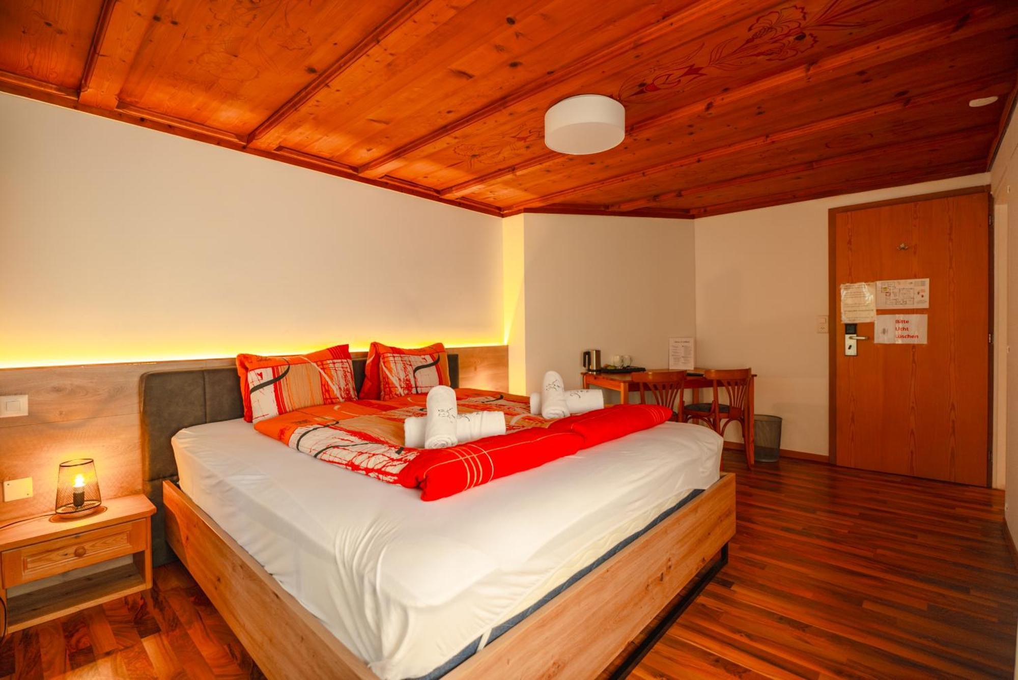 Hotel Wildbach Brienz برينز المظهر الخارجي الصورة