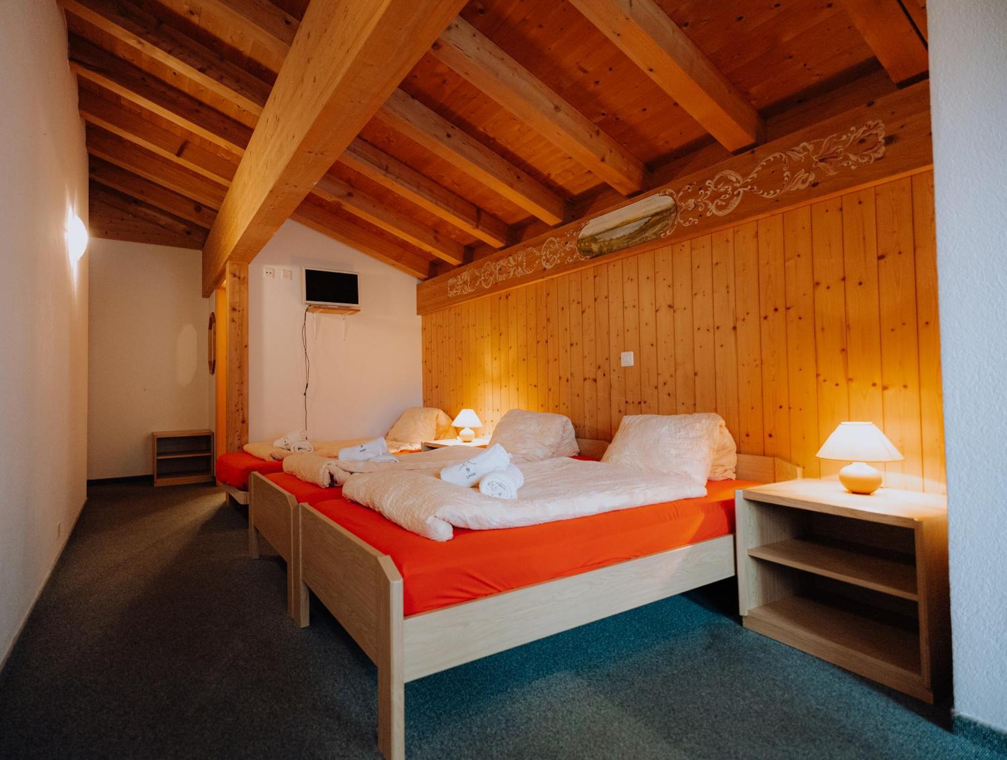 Hotel Wildbach Brienz برينز المظهر الخارجي الصورة